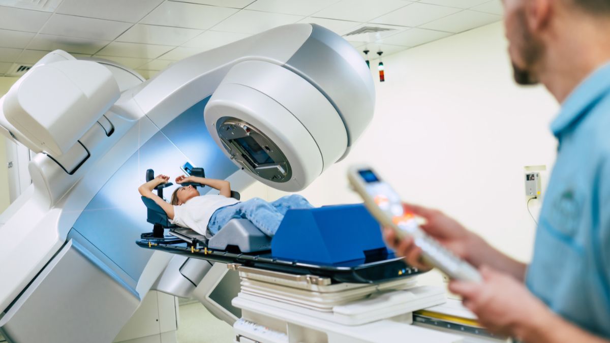 Neoadjuwantowa radioterapia stereotaktyczna i immunoterapia w ER+/HER2− raku piersi...