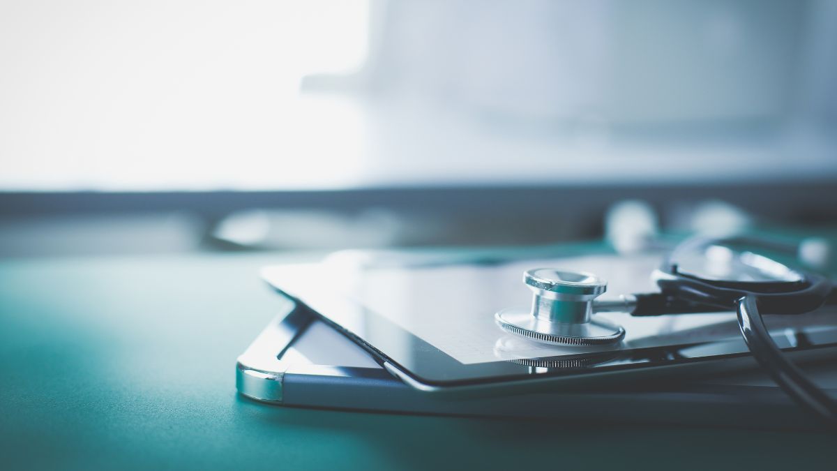 Wykrywanie wariantów germinalnych w profilowaniu genomowym nowotworów: wnioski z...