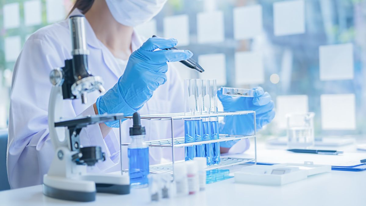 REZILIENT3: zipalertinib z chemioterapią poprawia PFS w pierwszej linii NDRP z insercją...