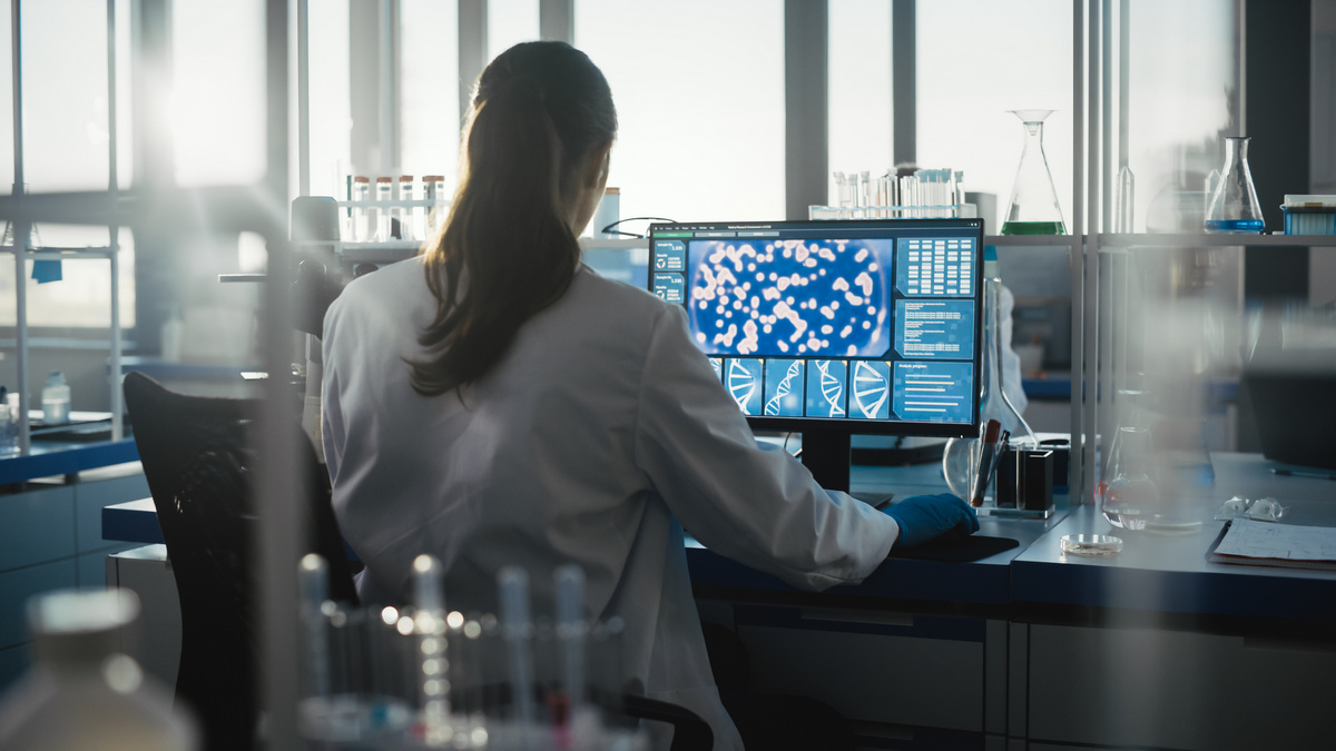 Pembrolizumab w leczeniu adjuwantowym mięsaków tkanek miękkich kończyn w III stadium...