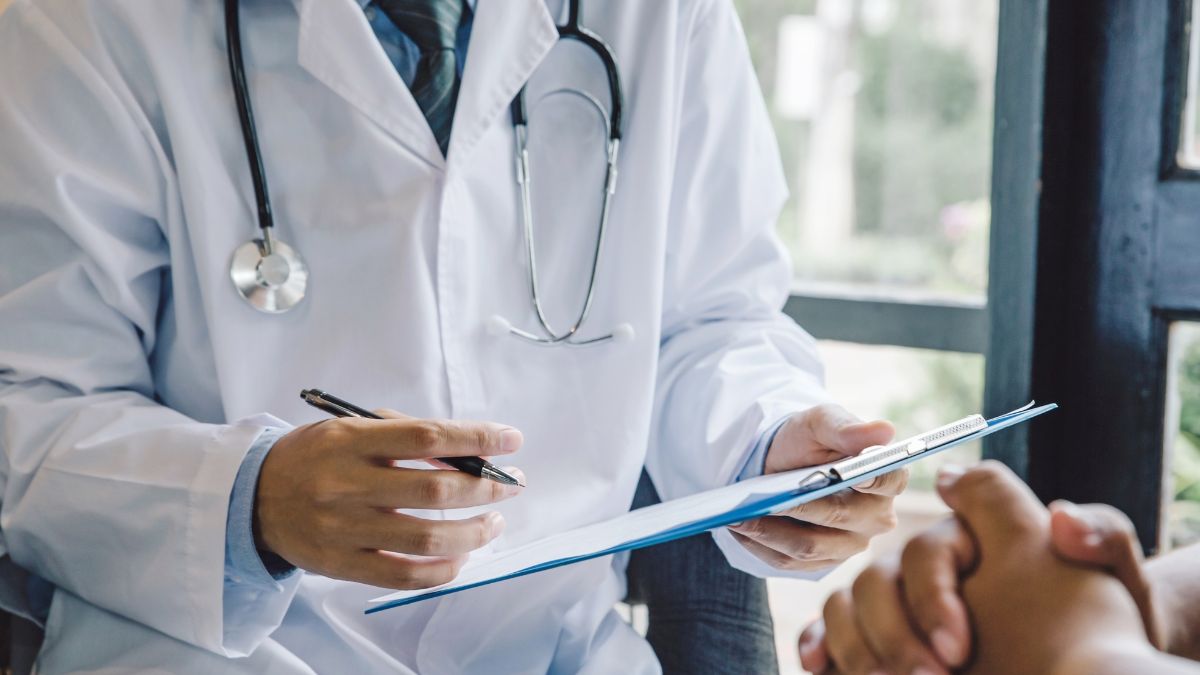 Analiza retrospektywna skuteczności schematu naprzemiennej chemioterapii i bewacyzumabu...