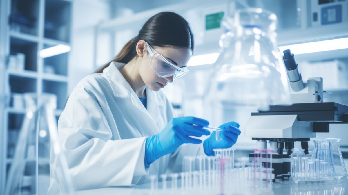 Adiuwantowa radioterapia czy chemioradioterapia w raku szyjki macicy o pośrednim...