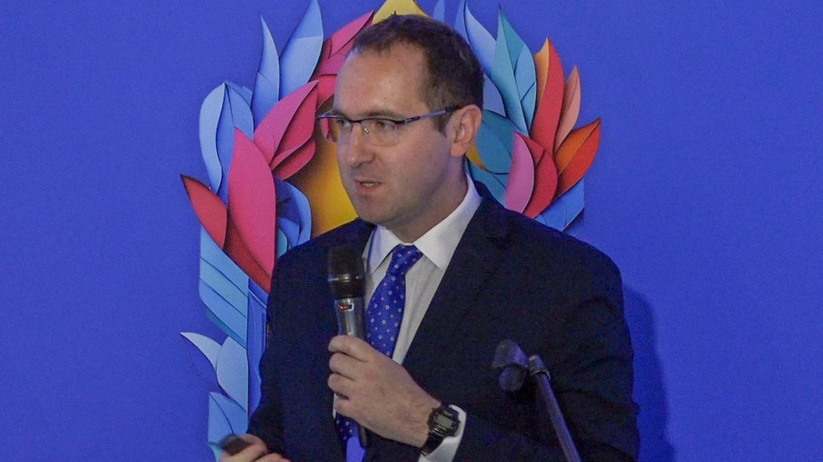 Doświadczenia własne w leczeniu nowotworów żeńskiego układu rozrodczego - przypadki + dyskusja