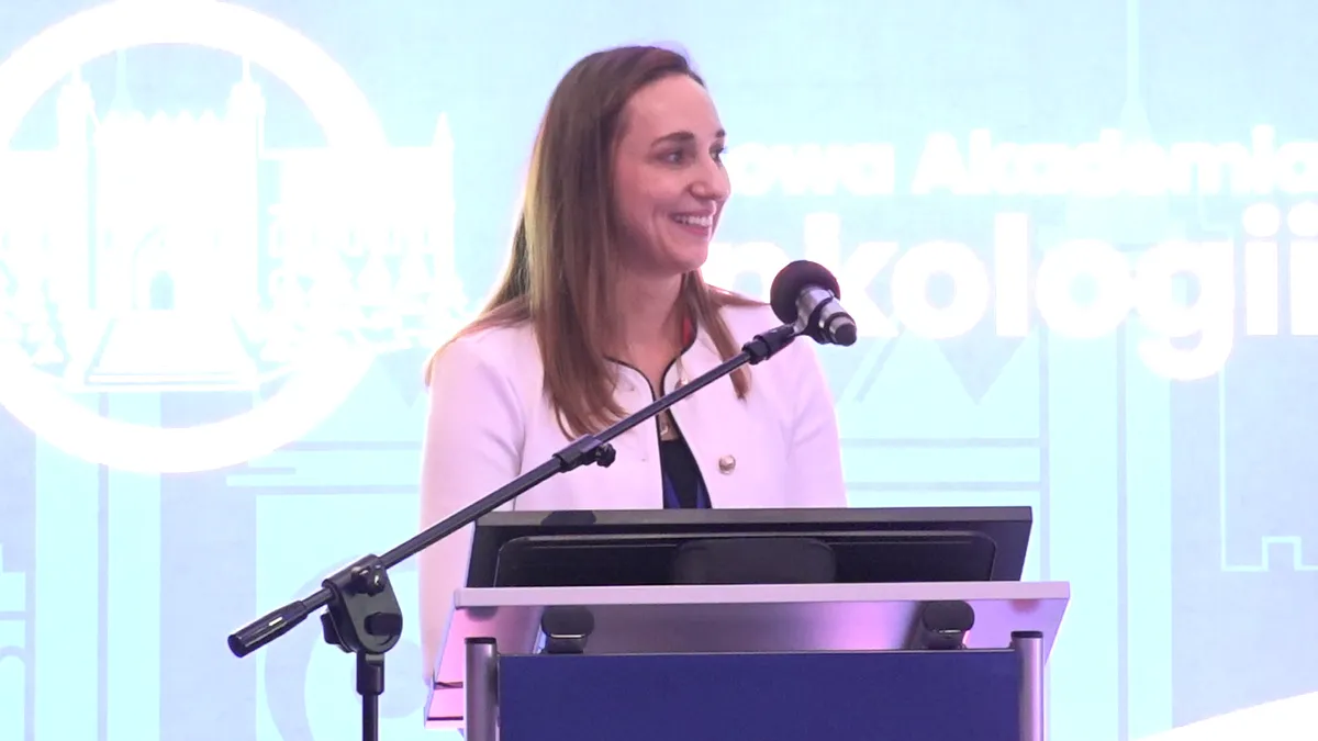 T-Dxd w II linii przerzutowego HER2- dodatniego raka piersi na podstawie analizy przypadku pacjentki