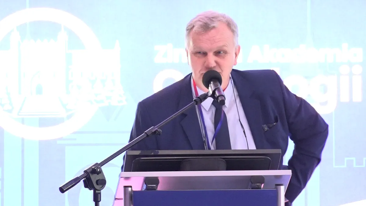 Pacjent z zaawansowanym rakiem miedniczki nerkowej leczony enfortumabem vedotin: skuteczność, wyzwania i perspektywy terapii celowanej